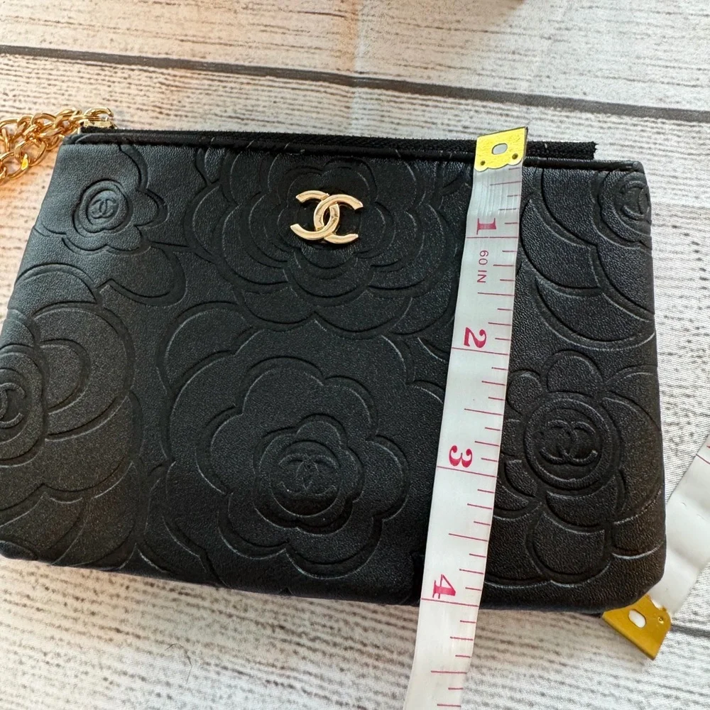 Chanel Makeup Bag purse chain CC black charm zippy pouch clutch wallet - Picture 8 of 8